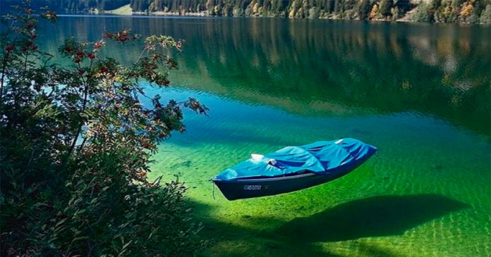 lago-mas-claro-del-mundo